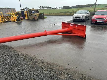 9m Grain Pusher with Pin and Cone Brackets